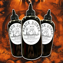 Load image into Gallery viewer, BLACK HONEY - Hallows Eve Chilli Infused Hot Honey
